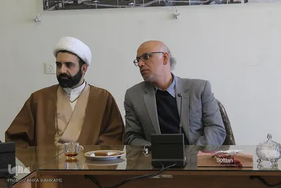 رونمایی از یکصدوچهل‌ویکمین کتاب انتشارات جهاددانشگاهی استان مرکزی