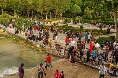 حضور گردشگران پس از یک ماه عبادت در اصفهان‎‎