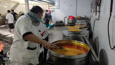 ضیافت کریمانه و مراسم شب قدر در هیأت ابوالفضلی بیرجند