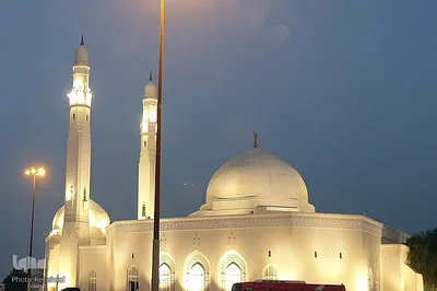 مسجد سفید در امیرنشین شارجه امارات متحده عربی