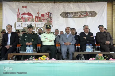 صبحگاه مشترك نيروهاي مسلح به مناسبت هفته ناجا ـ سمنان