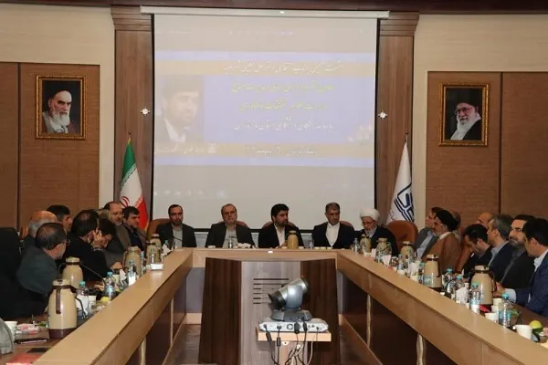 نشست معاون وزارت عتف با جامعه نخبگان دانشگاهی استان مازندران