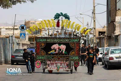تعزیه شهادت امام رضا(ع) در خمینی‌شهر
