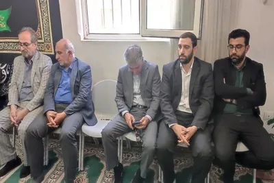 گردهمایی جمعی از پیرغلامان حسینی، ذاکران اهل‌بیت(ع)