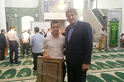 تجلیل از برگزیدگان یازدهمین مسابقات قرآن در بلغارستان