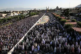 نماز عید سعید فطر در شهر ری