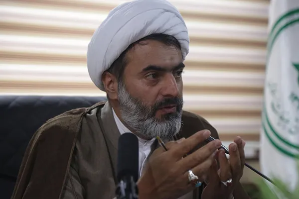 خواهان ایجاد خیمه معارف در پارک‌ها باشیم