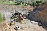 پیشرفت ۲۵ درصدی تعریض گردنه پاتاق در مسیر بزرگراه کربلا