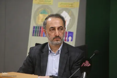 محمد اسحاقی معاون پژوهش و آموزش  موسسه فرهنگی پژوهشی انقلاب اسلامی 