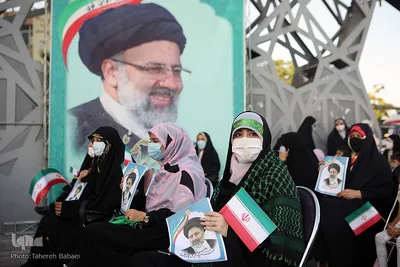 برگزاری جشن پیروری رئیسی در میدان امام حسین(ع)