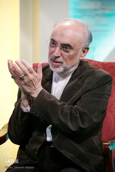 بازدید علی‌اکبر صالحی، معاون رئیس‌جمهور و رئیس سازمان انرژی اتمی کشور از ایکنا