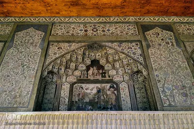 باغ موزه هفت تنان یا تکیه هفت تنان در شیراز