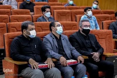 نشست گرامی‌داشت هفته دفاع مقدس در جهاد دانشگاهی فارس‎‎