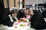 سفره‌های افطاری در جوار آستان علوی