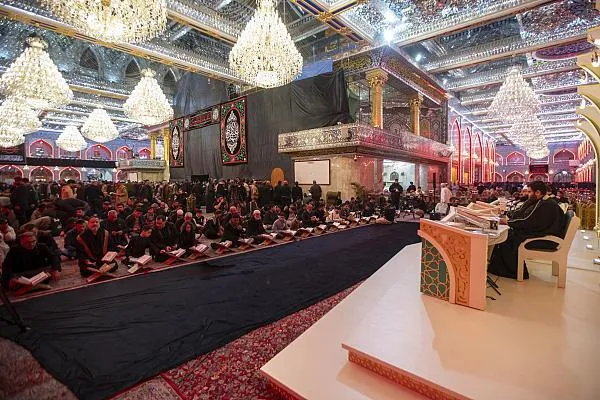 شب قدر در حرم حضرت عباس(ع) + عکس