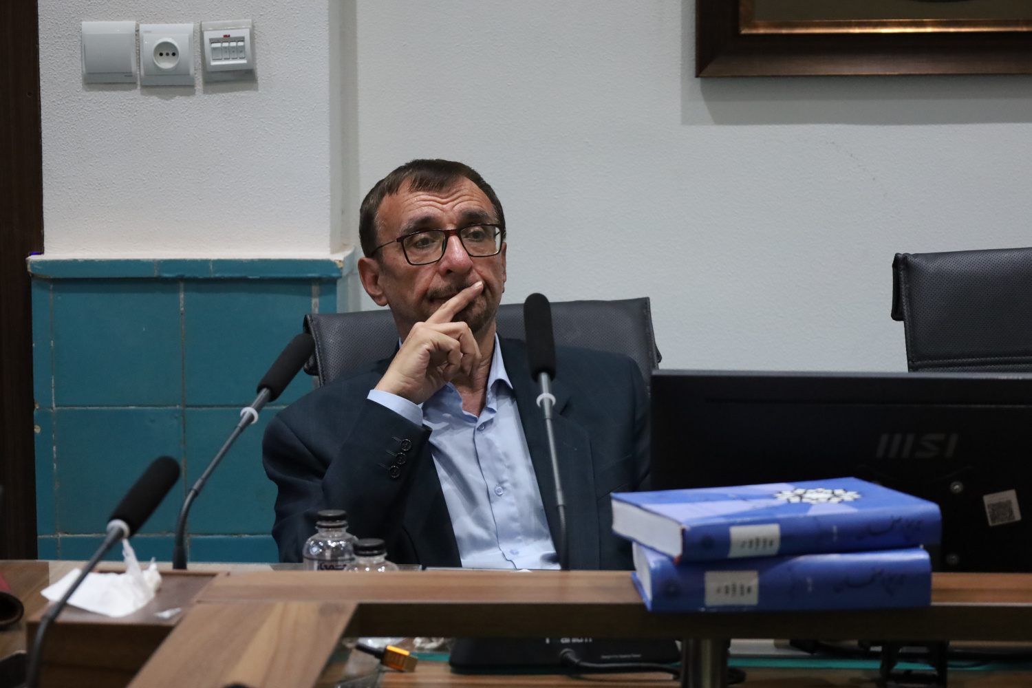 محمدحسین ریاحی پژوهشگر تاریخ