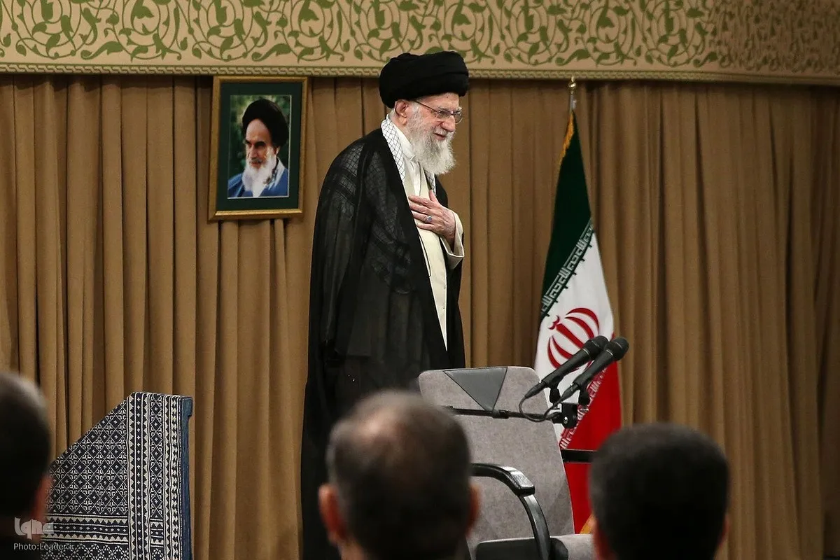 Ujumbe wa shukurani wa Ayatullah Khamenei kwa ukarimu wa taifa na serikali ya Iraq katika Arbaeen ya Imam Hussein (AS)