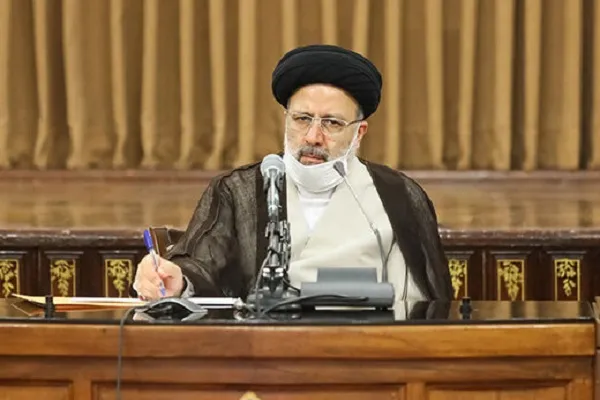 د انسانانو د حقوقو دفاع د ایران د سیاستونو اساس دی