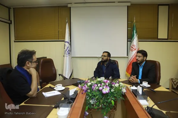 سینما را برای تبلیغ باورهایم پیشه کردم