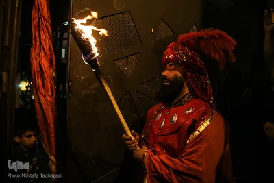 مراسم خیمه سوزان در میدان امام حسین (ع)