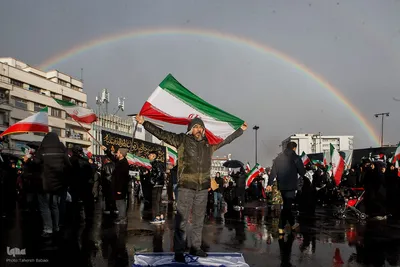 تحویل سال نو در میدان انقلاب تهران