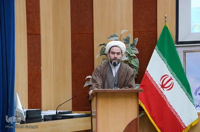 تقدیر از منتخبین بیست و سومین دوره مسابقات کتبی و شفاهی قرآن و عترت دانشگاه آزاد اسلامی تبریز⁩