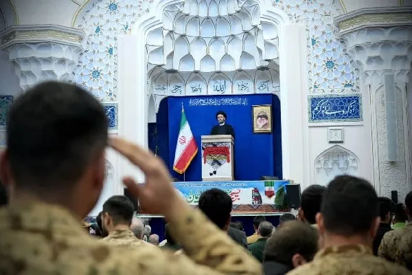 بسیجیان عناصر نقش‌آفرین در بحران‌ها هستند