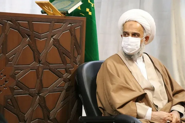 کمک ۱۵۰ میلیون تومانی آیت‌الله‌ مکارم شیرازی به زلزله‌زدگان سی‌سخت