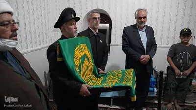 پرچم سبز آستان رضوی بر بالین مصدومان سانحه طبس