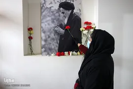 گلباران بیت قدیمی امام خمینی(ره) در خمین