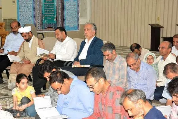 کرسی تلاوت قرآن در مسجد النبی(ص) مجتمع گاز پارس جنوبی استان بوشهر