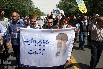 راهپیمایی نمازگزاران تهرانی در حمایت از بیانیه شورای عالی امنیت ملی