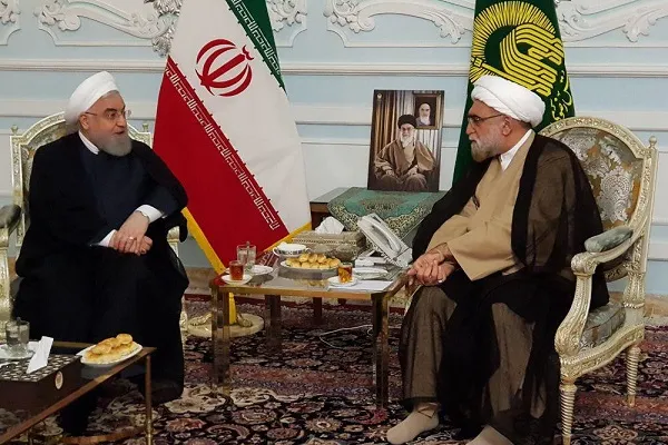 دولت برای ارائه خدمت بهتر به زائران و مجاوران حرم مطهر رضوی در کنار تولیت آستان قدس است