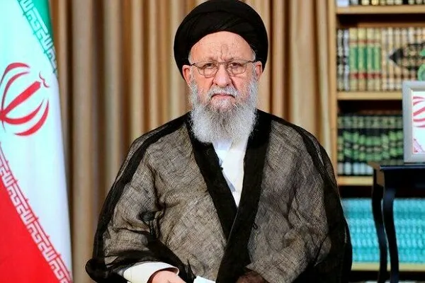 انتظار فرج، جامعه را امیدوار می‌کند
