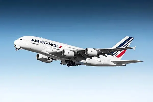 Fransa’da mahkemeden Müslüman pilot ile ilgili emsal karar