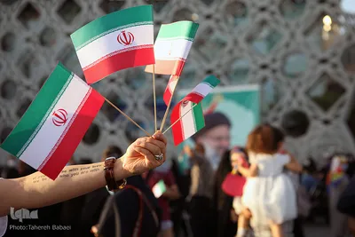 برگزاری جشن پیروری رئیسی در میدان امام حسین(ع)