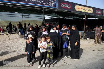 زائران پیاده امام رضا(ع)