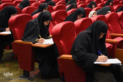 ⁨هفدهمین دوره مسابقات نیمه نهایی قرآن کریم بانوان شاغل در سپاه عاشورا⁩