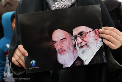 شکوه چهل سالگی در قم