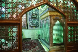 مسجد مقبره تبریز، مقبره اولین شهید محراب
