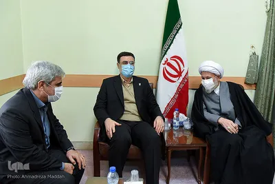 دیدار امیرحسین قاضی زاده هاشمی، رئیس بنیاد شهید و امور ایثارگران با آیت الله دژکام، نماینده ولی فقیه در استان فارس