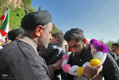 استقبال از ۹ نفر از مجروحان ناوچه «دنا»  در شیراز
