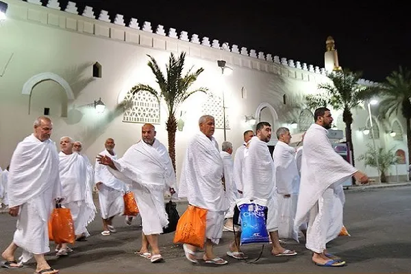 تشرف نخستین گروه زائران ایرانی به بیت‌الله الحرام