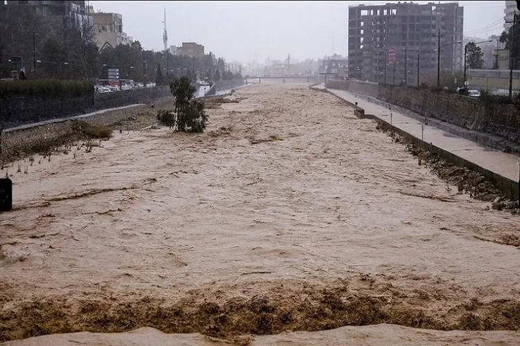 سیل در شیراز کنترل شده است/ تداوم امدادرسانی‌ها