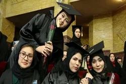 افغان کډوالو ته د ایران د اسلامی جمهوریت د څلورو لسیزو خدمات