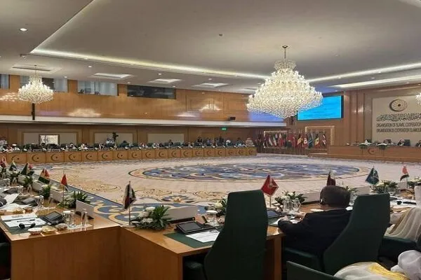 İƏT üzvləri fələstinlilərin məcburi köçürülmək planlarını pisləyib