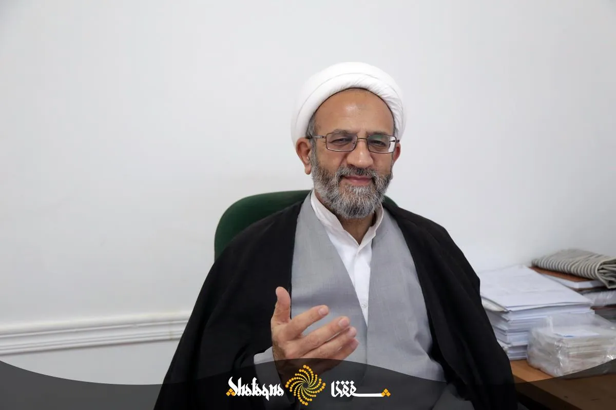 آیت الله جوادی آملی منتقد گرایش افراطی طلاب به سمت امور اجرایی است/ از نظر آیت الله جوادی آملی توصیه های اخلاقی در جامعه ما مغفول مانده است