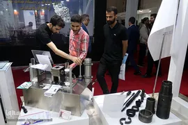 بازدید حسن مسلمی نائینی، رییس جهاددانشگاهی از نمایشگاه بین‌المللی نفت،گاز و پتروشیمی