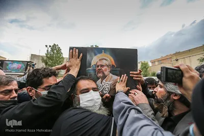 مراسم وداع با هنرمند انقلابی حاج نادر طالب زاده