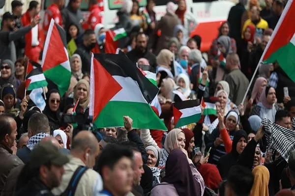 Filistinli kadınlardan yasa dışı Siyonist yerleşim birimleri karşıtı gösteri